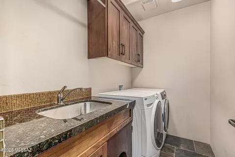 7211 E Desert Moon Loop, Tucson, AZ 85750 photo 38