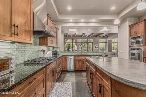 7211 E Desert Moon Loop, Tucson, AZ 85750 photo 19