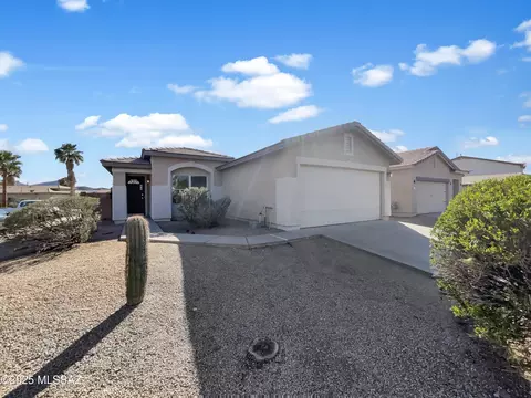 10075 N Mill Crossing Way, Tucson, AZ 85743