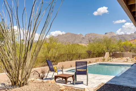 6261 N Placita De Rojelio, Tucson, AZ 85718