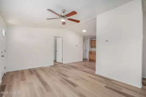 13700 E Lipps Ln, Vail, AZ 85641 photo 6