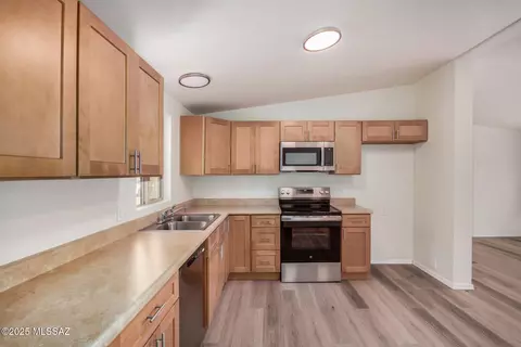 13700 E Lipps Ln, Vail, AZ 85641 photo 10