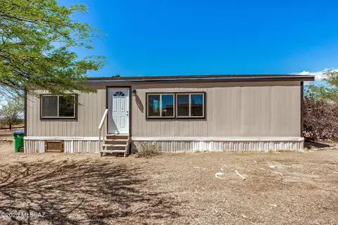 13700 E Lipps Ln, Vail, AZ 85641 photo 2