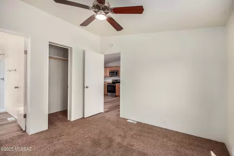 13700 E Lipps Ln, Vail, AZ 85641 photo 11