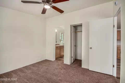 13700 E Lipps Ln, Vail, AZ 85641 photo 14