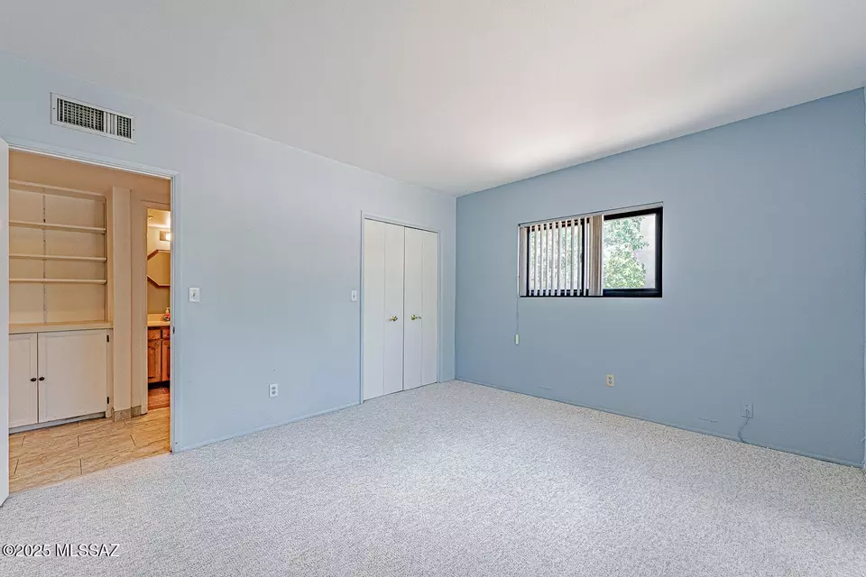 Bedroom - 121 W Paseo Recortado, Green Valley, AZ 85614 photo 7 of 7