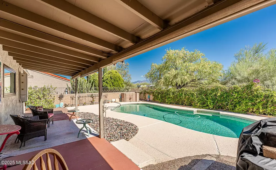 Other - 121 W Paseo Recortado, Green Valley, AZ 85614 photo 2 of 12