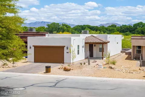 2125 Embarcadero Way, Tubac, AZ 85646