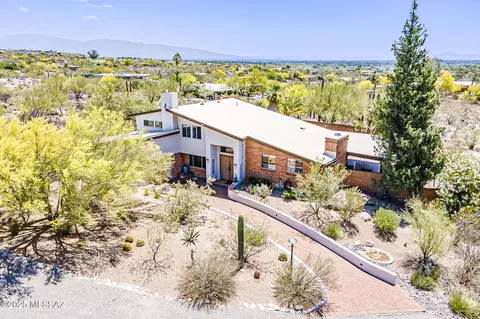 4220 N La Linda Rama, Tucson, AZ 85718