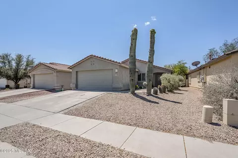 2217 W Painted Sunset Cir, Tucson, AZ 85745