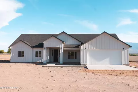 7555 W Tinsley Pl, Pima, AZ 85543