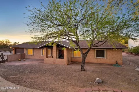 10161 E 5th St, Tucson, AZ 85748 photo 5