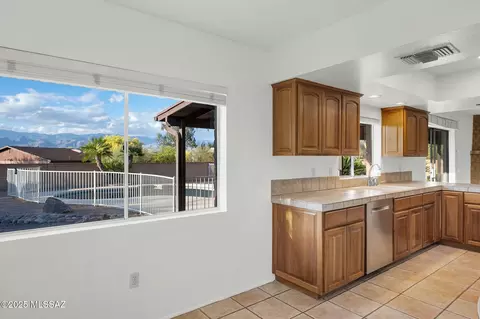 10161 E 5th St, Tucson, AZ 85748 photo 18