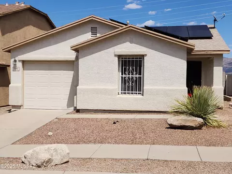 2243 S Mcconnell Dr, Tucson, AZ 85710