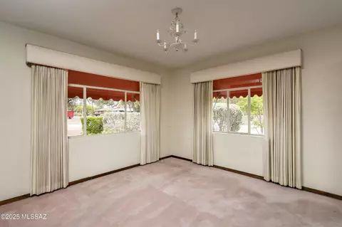 2001 E Conner Stra, Tucson, AZ 85719 photo 7