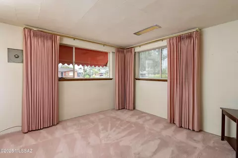 2001 E Conner Stra, Tucson, AZ 85719 photo 18