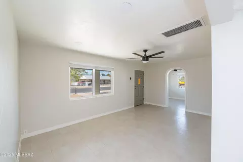 Living - 3714 E 24th St, Tucson, AZ 85713 photo 4 of 4