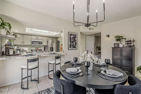 2756 S Via Del Bac, Green Valley, AZ 85622