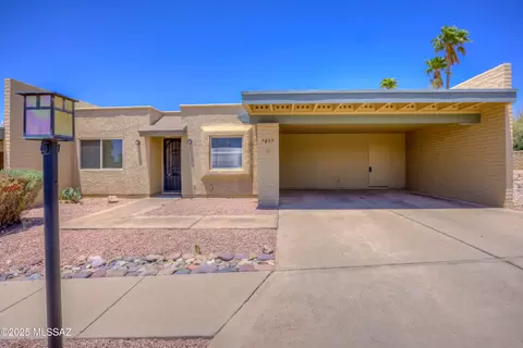 7857 E Baker St, Tucson, AZ 85710 photo 2