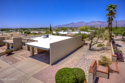 7857 E Baker St, Tucson, AZ 85710 photo 4