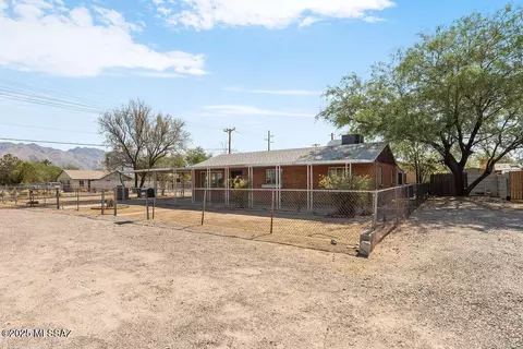 2784 N Dodge Blvd, Tucson, AZ 85716