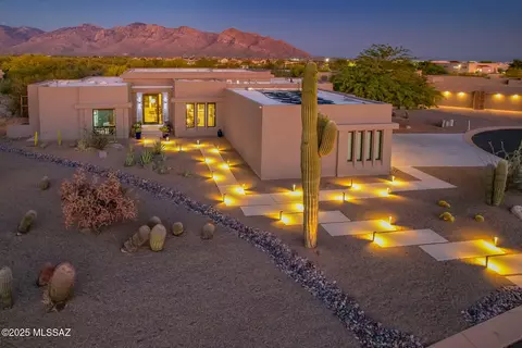 11930 N Mesquite Sunset Pl, Oro Valley, AZ 85742
