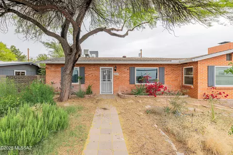 4343 E Lester St, Tucson, AZ 85712