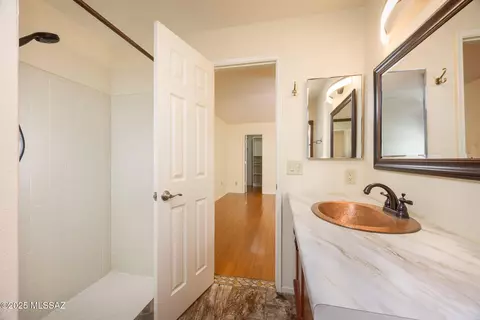 Bath - 9846 E 2nd St, Tucson, AZ 85748 photo 2 of 3