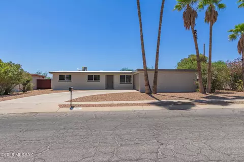 2302 S Cathy Ave, Tucson, AZ 85710