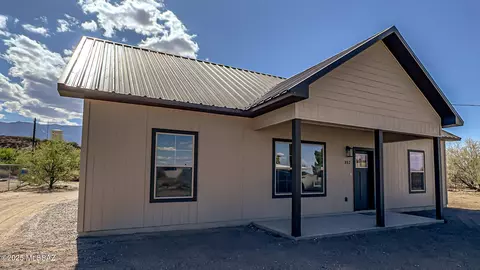 352 W Lee Trl, Safford, AZ 85546