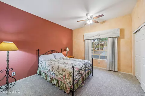 Bedroom - 550 E Squirrel Tail Dr, Tucson, AZ 85704 photo 5 of 5