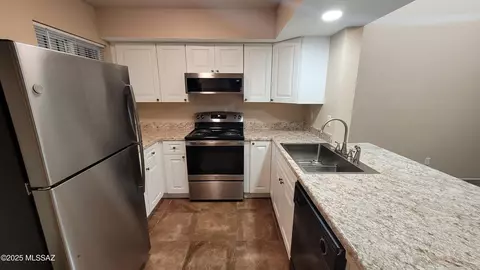 1695 E Glenn St, Tucson, AZ 85719