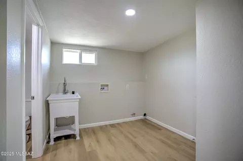 8281 E 18th St E, Tucson, AZ 85710 photo 16