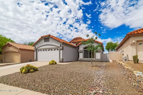 12143 N Kylene Canyon Dr, Oro Valley, AZ 85755