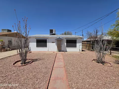 3638 S Bronson Ave, Tucson, AZ 85713