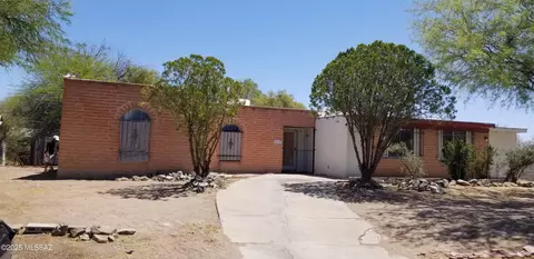 1701 W Calle Acapulco, Tucson, AZ 85713