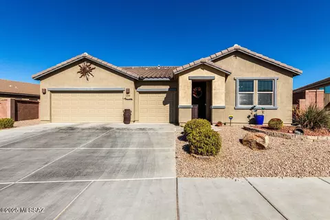 1403 E Stronghold Canyon Ln, Sahuarita, AZ 85629