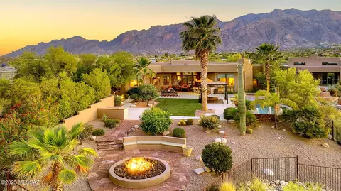 5260 N Valley View Rd, Tucson, AZ 85718