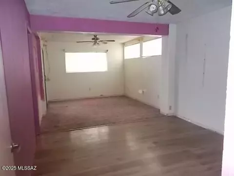 Living - 208 S Granada St, Willcox, AZ 85643 photo 2 of 3