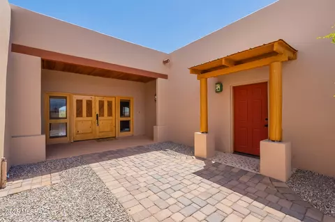 Exterior - 12101 E Thunderhead Ranch Rd, Tucson, AZ 85747 photo 1 of 11