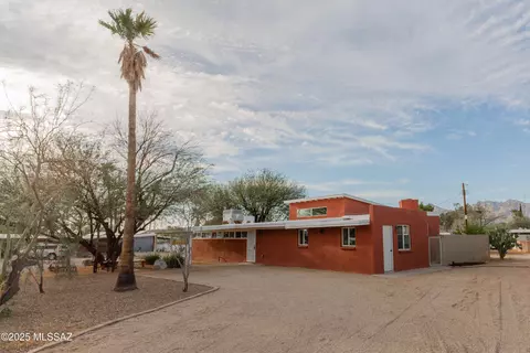 5931 E Linden Pl, Tucson, AZ 85712