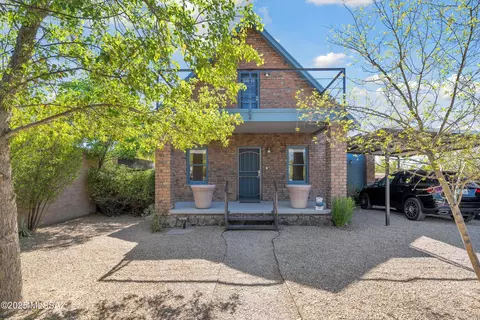 915 N Olsen Ave, Tucson, AZ 85719