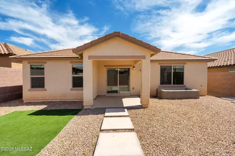 Exterior - 14241 E Bolster Dr, Vail, AZ 85641 photo 5 of 6