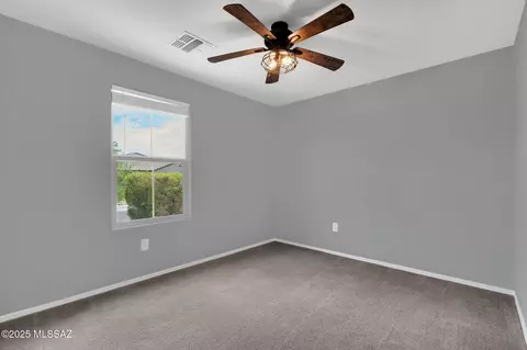 Bedroom - 14241 E Bolster Dr, Vail, AZ 85641 photo 5 of 6