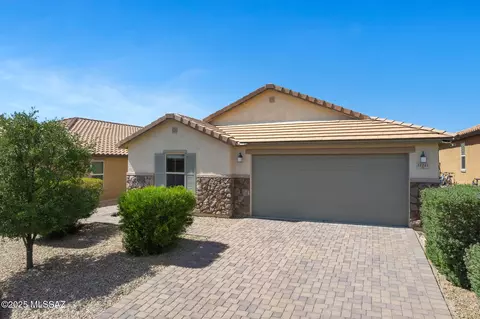 Exterior - 14241 E Bolster Dr, Vail, AZ 85641 photo 4 of 6