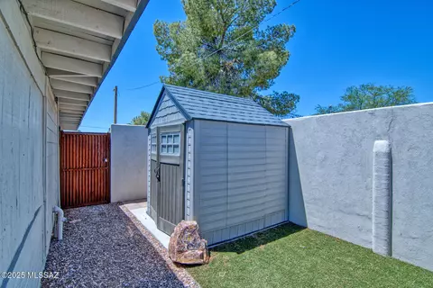 3341 E 23rd St, Tucson, AZ 85713 photo 40