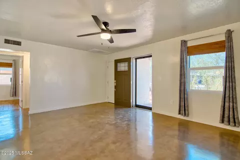3341 E 23rd St, Tucson, AZ 85713 photo 5