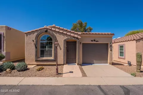 1254 W Calle Macillo, Sahuarita, AZ 85629