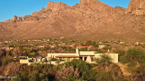 9971 N Desert Sky Rd, Oro Valley, AZ 85737