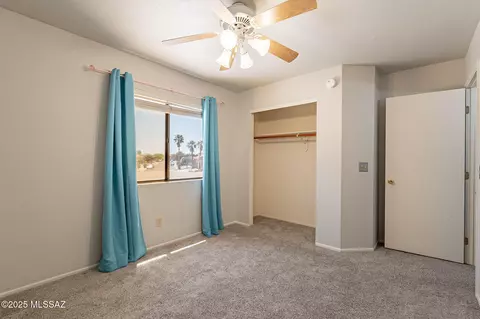 Bedroom - 9531 E Lochnay Ln, Tucson, AZ 85747 photo 4 of 4